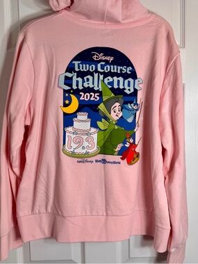 NWT runDisney 2025 Wine and Dine Two Course Challenge Zip Up Hoodie Size XXL.